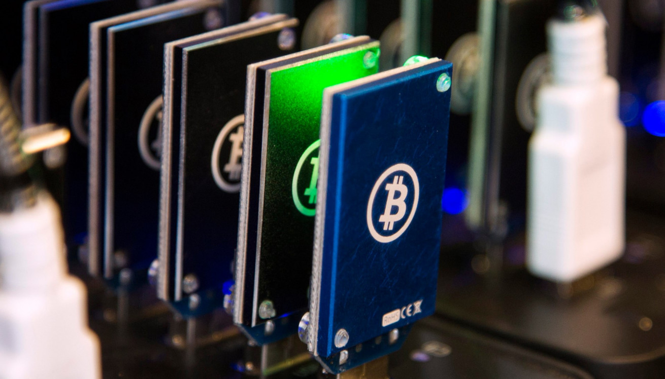 Bitcoinerupterusb261213