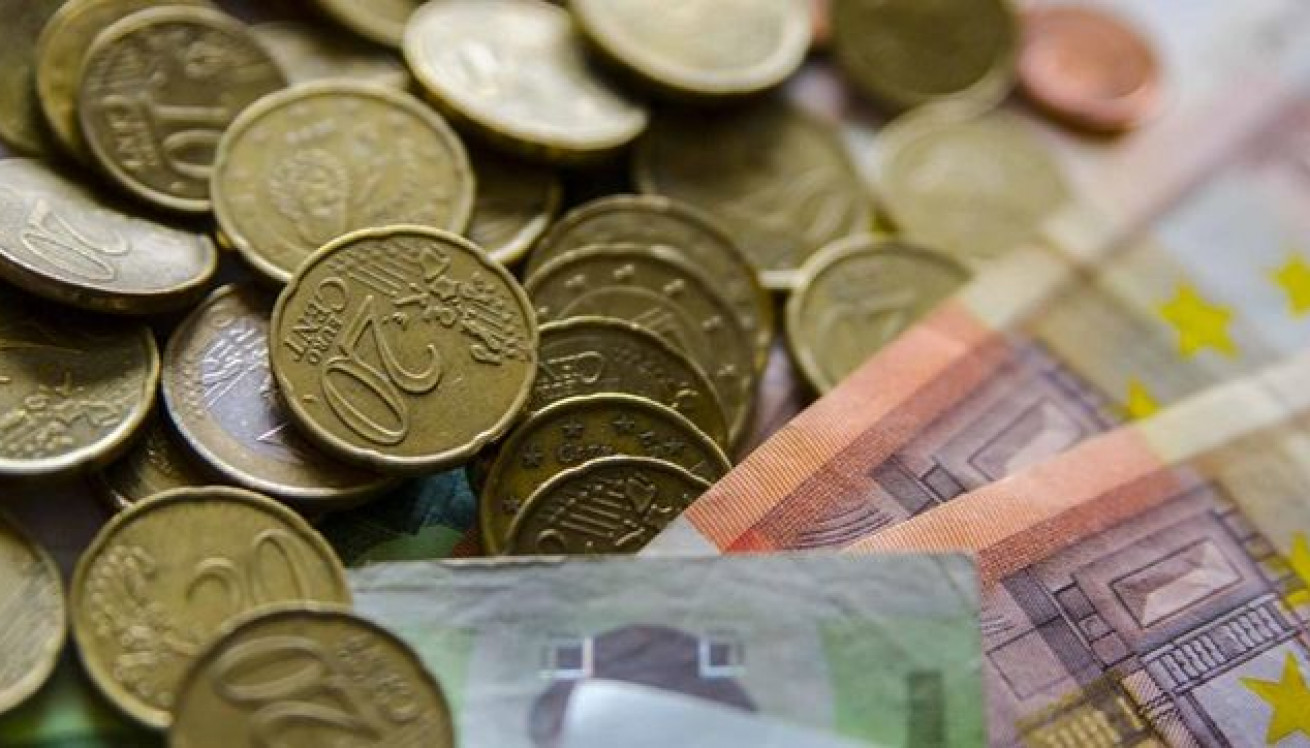 Dinero EDIIMA20160915 0221 18 1