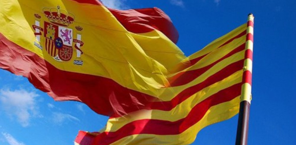 Banderas española catalana