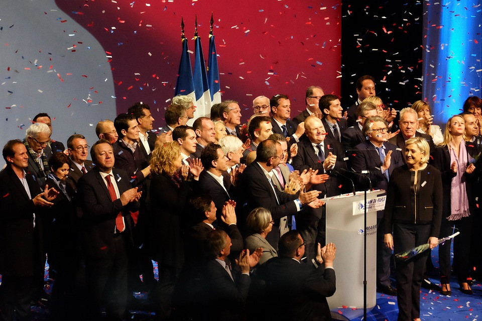 ​El auge electoral de los partidos populistas de derecha radical en Europa: nativismo y liberalismo etnocrático