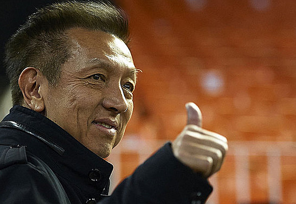 Peter Lim gestiona al Valencia desde la distancia