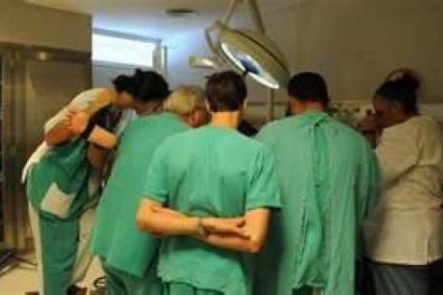 Sanidad pública, sanidad privada: ¿Derecho o negocio?