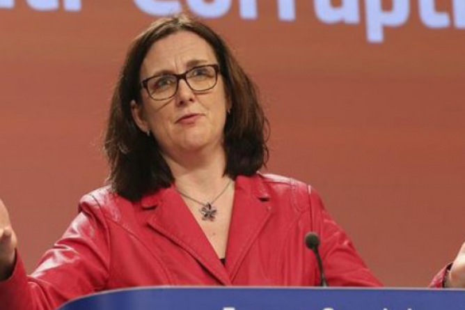 La Comisaria Malmström viajó a España con el único objetivo de aleccionar a los devotos defensores del TTIP