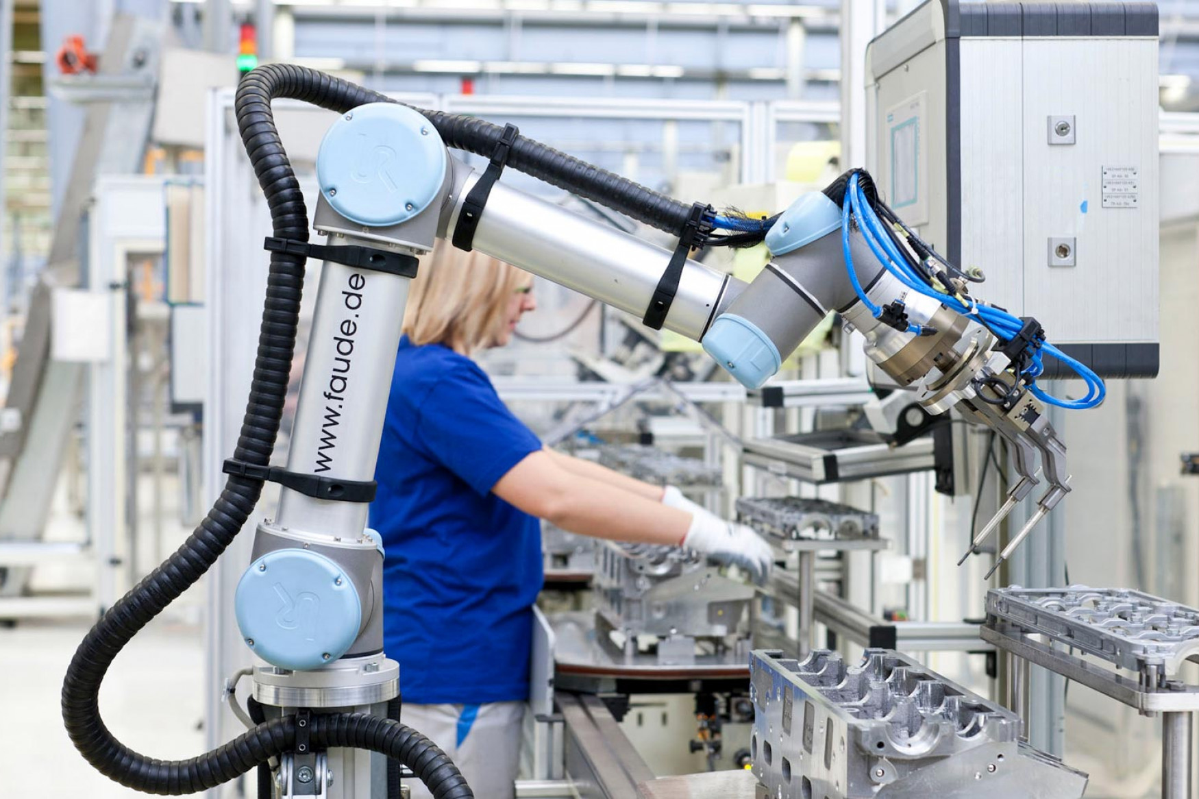 Los robots inteligentes autónomos son la nueva generación
