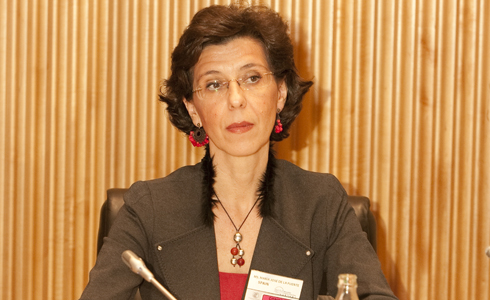 MARIA JOSE LA FUENTE